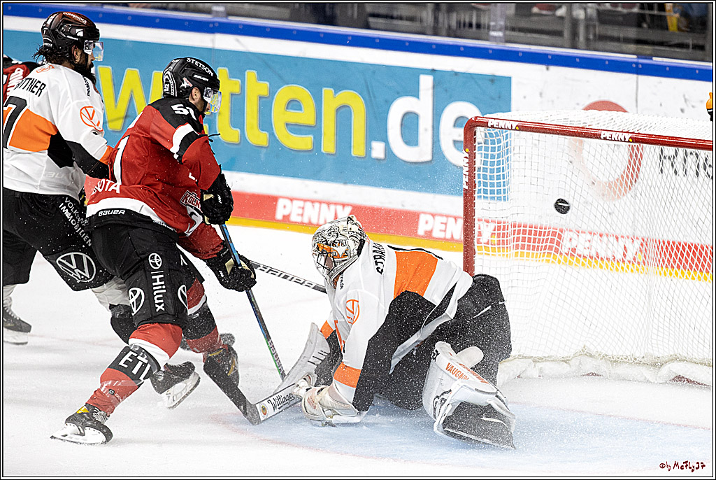 PENNY DEL;  Koelner Haie - Grizzlys Wolfsburg; Koeln, 10.09.2021